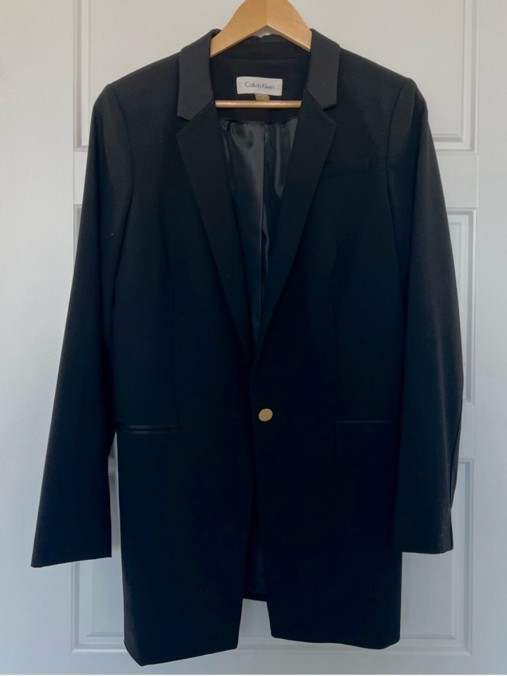 Calvin Klein Women’s Black Tuxedo Formal Blazer